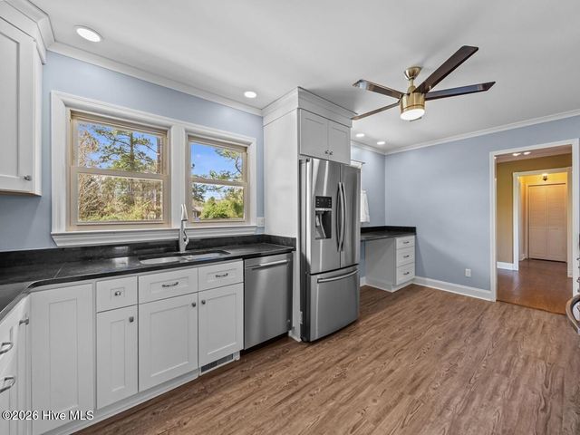 293 Old Chinquapin Road, Beulaville, NC 28518