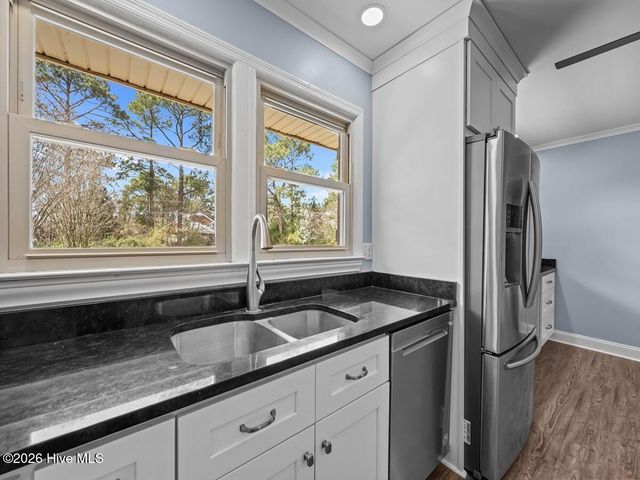 293 Old Chinquapin Road, Beulaville, NC 28518