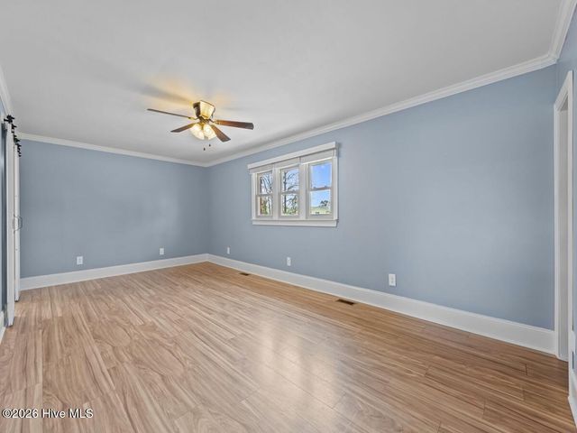 293 Old Chinquapin Road, Beulaville, NC 28518