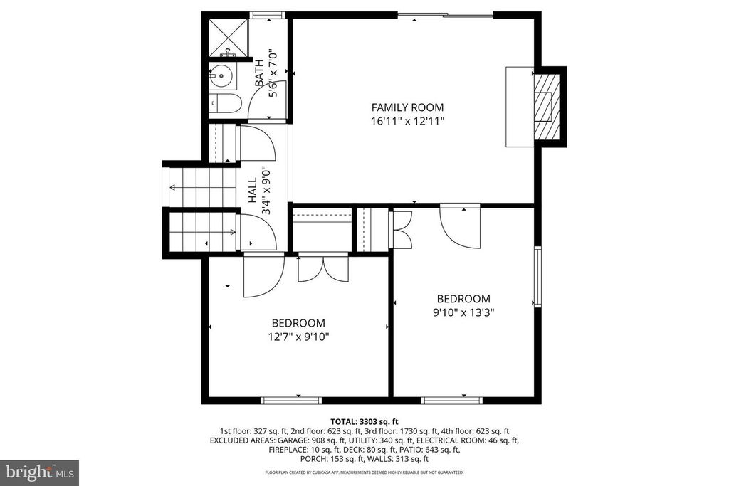 Image 35 of property listing at 13601 VALLEY DR, Rockville, MD 20850