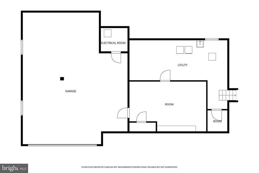 Image 36 of property listing at 13601 VALLEY DR, Rockville, MD 20850
