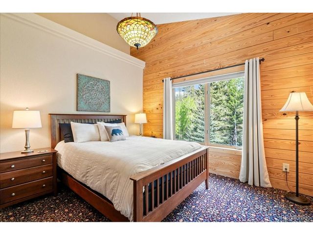 289 Tepee Trl, Jefferson, CO 80456
