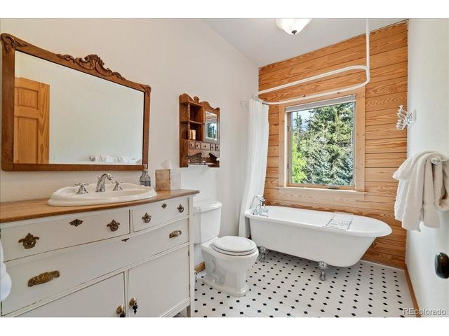 289 Tepee Trl, Jefferson, CO 80456