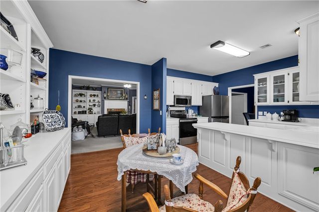 1109 N Quail Terrace, Rogers, AR 72756