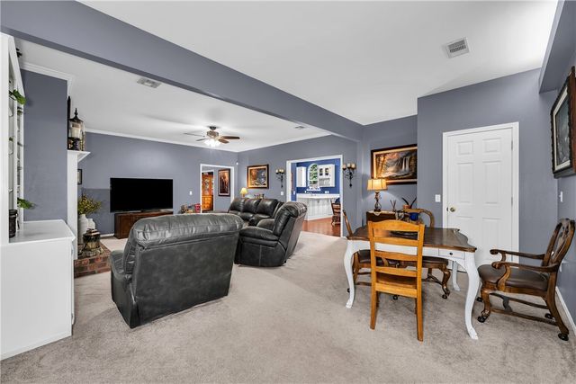1109 N Quail Terrace, Rogers, AR 72756