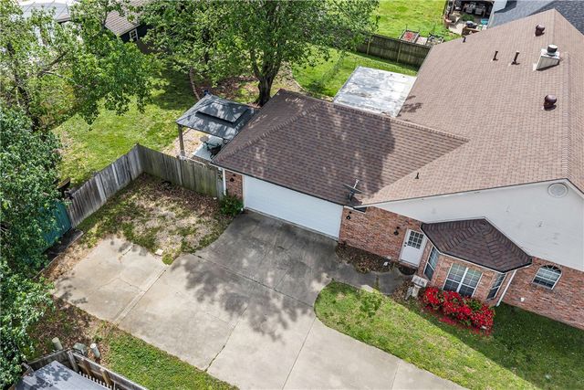 1109 N Quail Terrace, Rogers, AR 72756