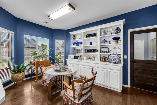 1109 N Quail Terrace, Rogers, AR 72756