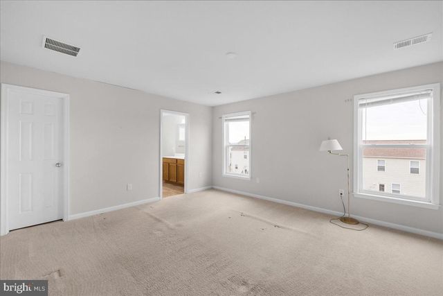 556 GARDEN GATE DR, Stephens City, VA 22655