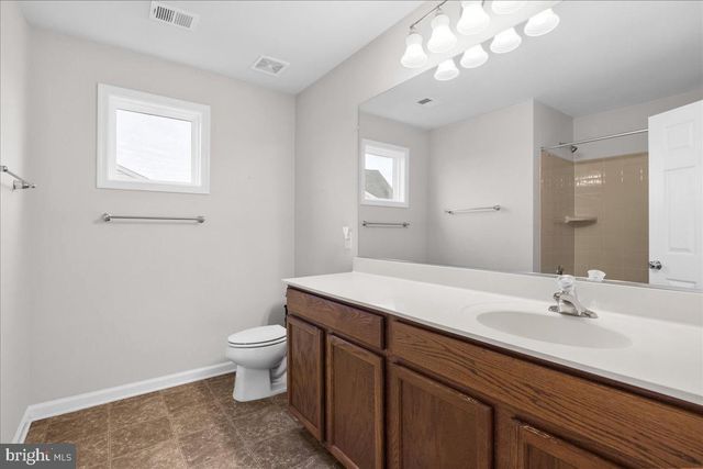 556 GARDEN GATE DR, Stephens City, VA 22655