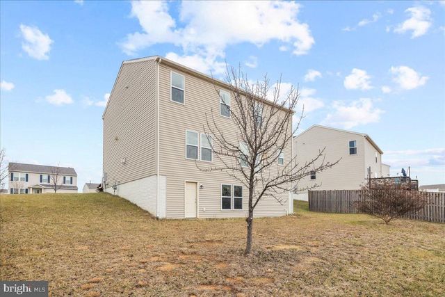 556 GARDEN GATE DR, Stephens City, VA 22655