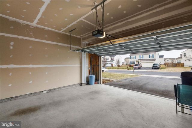 556 GARDEN GATE DR, Stephens City, VA 22655