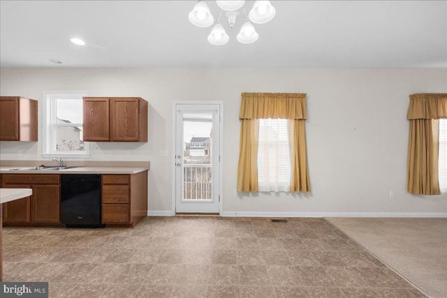 556 GARDEN GATE DR, Stephens City, VA 22655