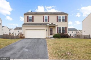 556 GARDEN GATE DR, Stephens City, VA 22655