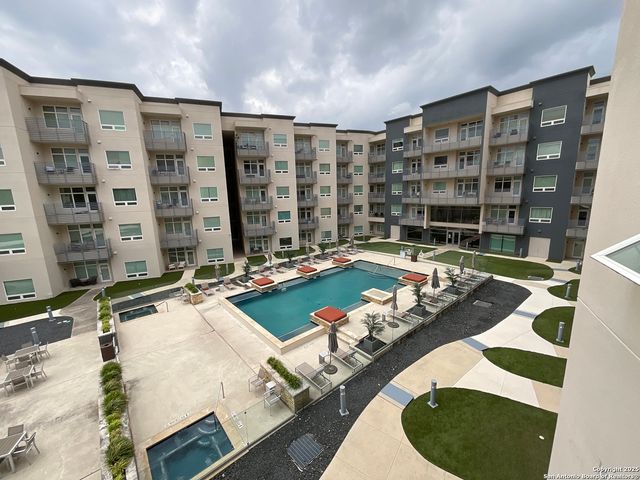 17902 La Cantera Pkwy Unit 303, San Antonio, TX 78257