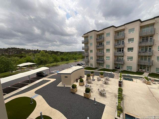 17902 La Cantera Pkwy Unit 303, San Antonio, TX 78257