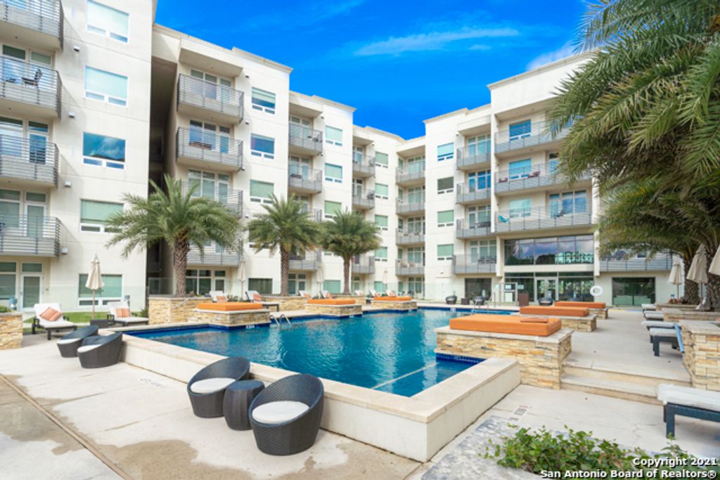 17902 La Cantera Pkwy Unit 303, San Antonio, TX 78257