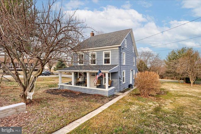 2071 GRANDVIEW RD, Hanover, PA 17331