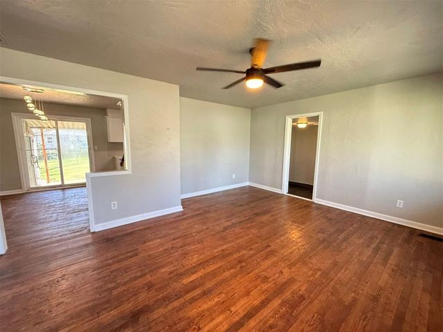 532 Showalter Drive, Midwest City, OK 73110