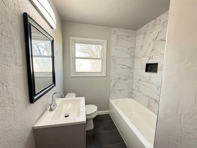 532 Showalter Drive, Midwest City, OK 73110