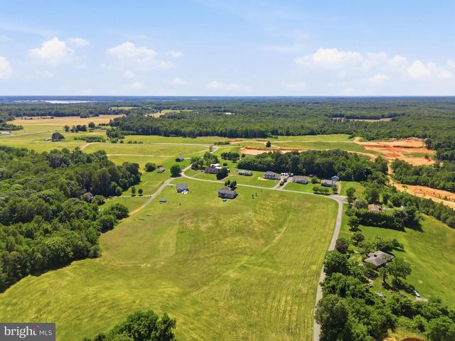 16111 TRIGGER LN, King George, VA 22485