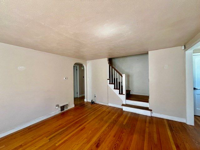28 Superior Ave, Springfield, MA 01151