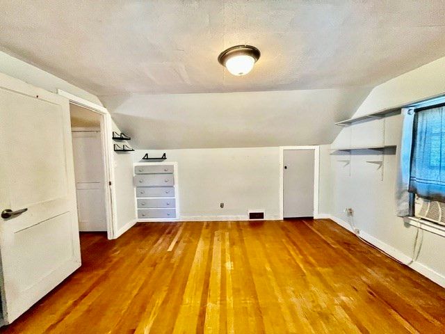 28 Superior Ave, Springfield, MA 01151