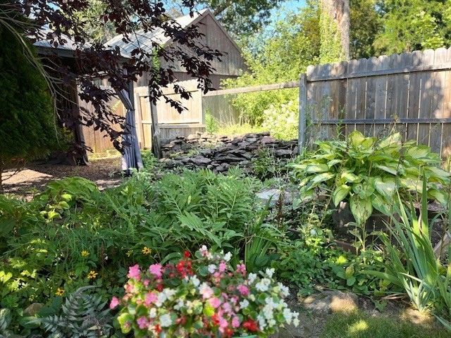 28 Superior Ave, Springfield, MA 01151