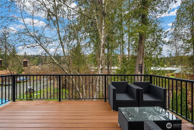 1414 Lake Roesiger Drive, Snohomish, WA 98290