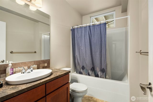 1414 Lake Roesiger Drive, Snohomish, WA 98290