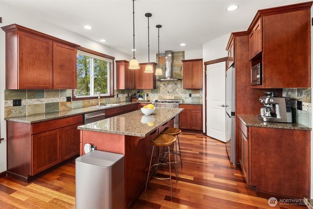 1414 Lake Roesiger Drive, Snohomish, WA 98290