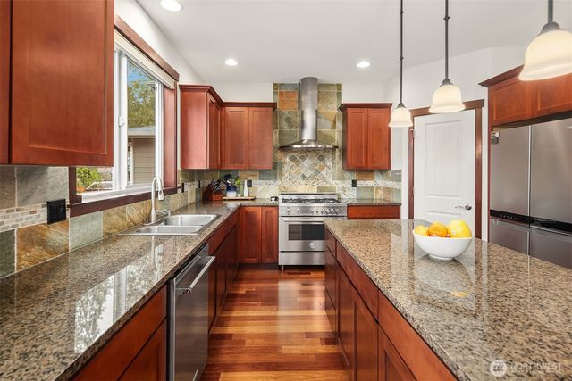 1414 Lake Roesiger Drive, Snohomish, WA 98290