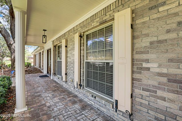 8691 SAN SERVERA Drive W, Jacksonville, FL 32217