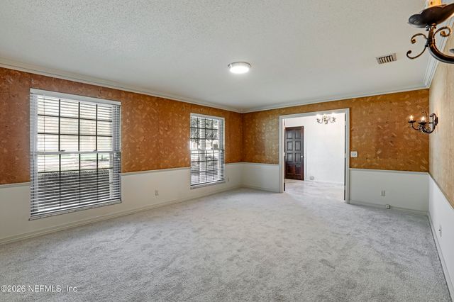 8691 SAN SERVERA Drive W, Jacksonville, FL 32217