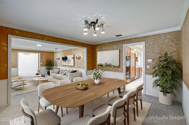 8691 SAN SERVERA Drive W, Jacksonville, FL 32217