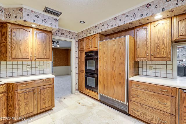 8691 SAN SERVERA Drive W, Jacksonville, FL 32217