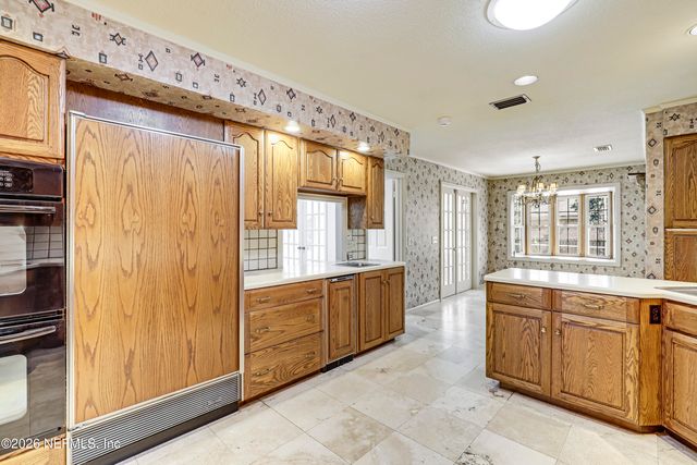 8691 SAN SERVERA Drive W, Jacksonville, FL 32217