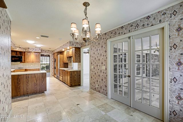 8691 SAN SERVERA Drive W, Jacksonville, FL 32217