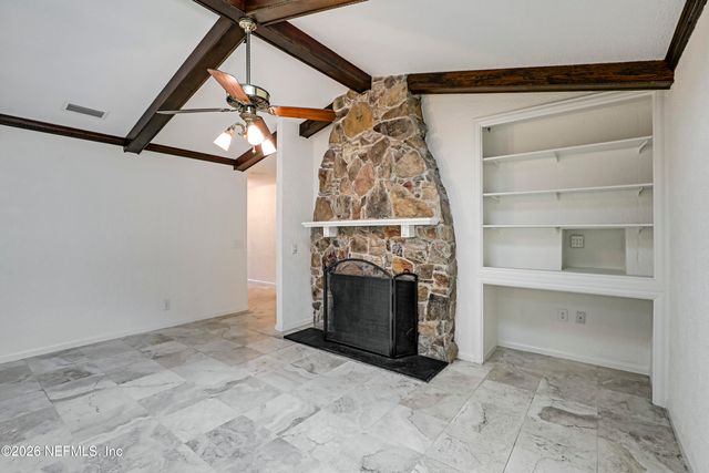 8691 SAN SERVERA Drive W, Jacksonville, FL 32217