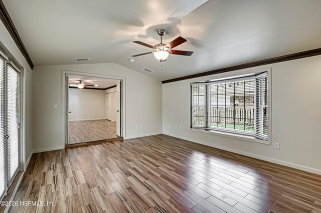 8691 SAN SERVERA Drive W, Jacksonville, FL 32217