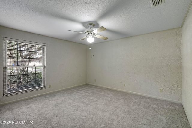 8691 SAN SERVERA Drive W, Jacksonville, FL 32217