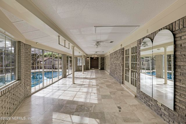 8691 SAN SERVERA Drive W, Jacksonville, FL 32217