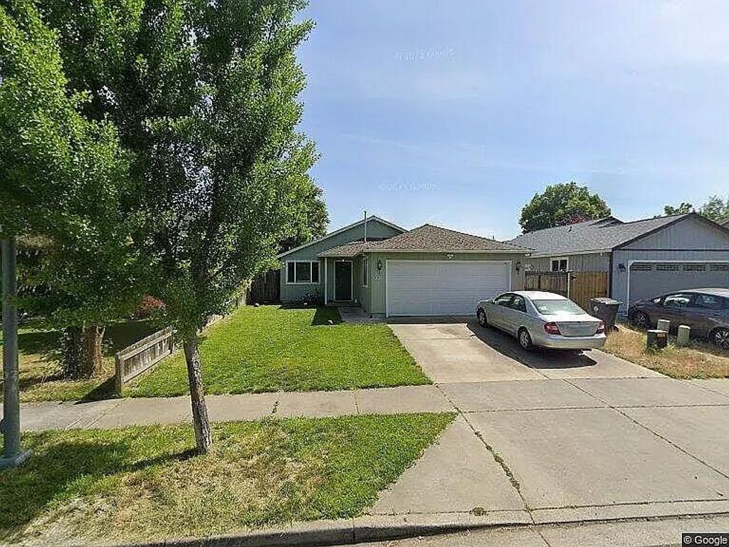 771 Halvorsen Street, Medford, OR 97501