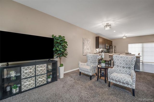 53118 Celtic Drive, Utica, MI 48315