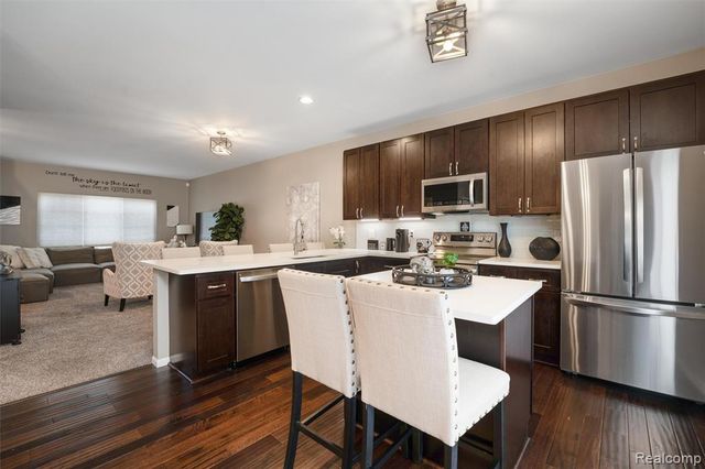 53118 Celtic Drive, Utica, MI 48315