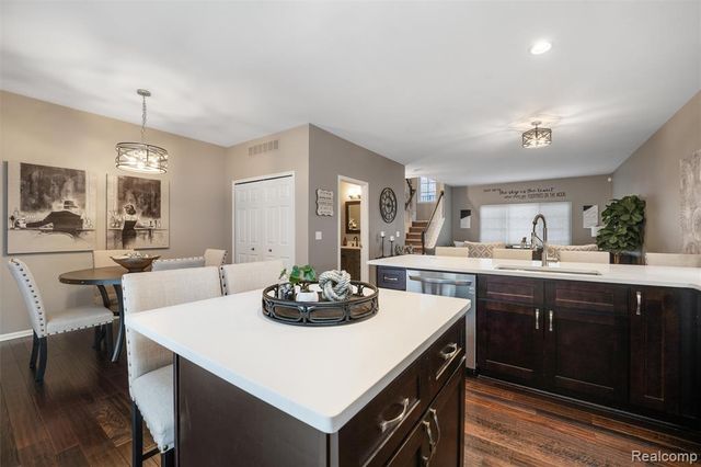 53118 Celtic Drive, Utica, MI 48315