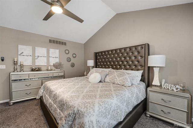 53118 Celtic Drive, Utica, MI 48315