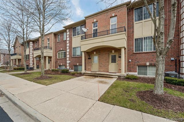 53118 Celtic Drive, Utica, MI 48315