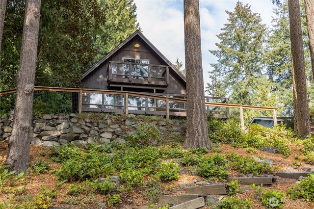4908 W Tapps Drive E, Lake Tapps, WA 98391