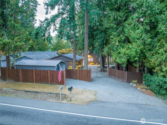 4908 W Tapps Drive E, Lake Tapps, WA 98391