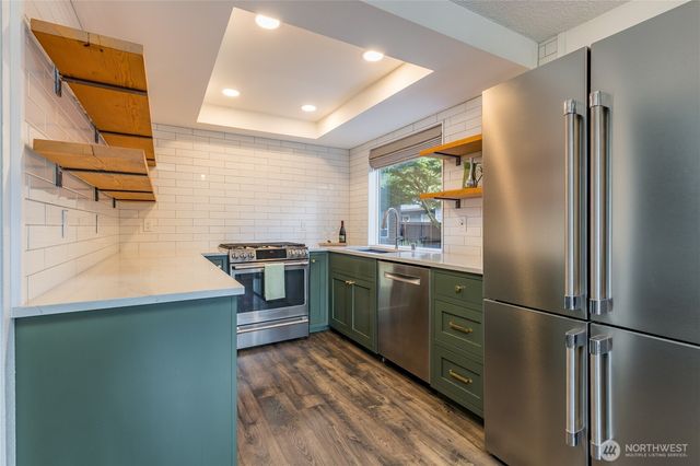 4908 W Tapps Drive E, Lake Tapps, WA 98391